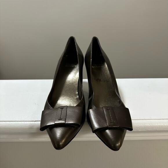 Stuart Weitzman Bronze Bow Detail Leather Pumps Size 7 small kitten heel - Picture 3 of 13